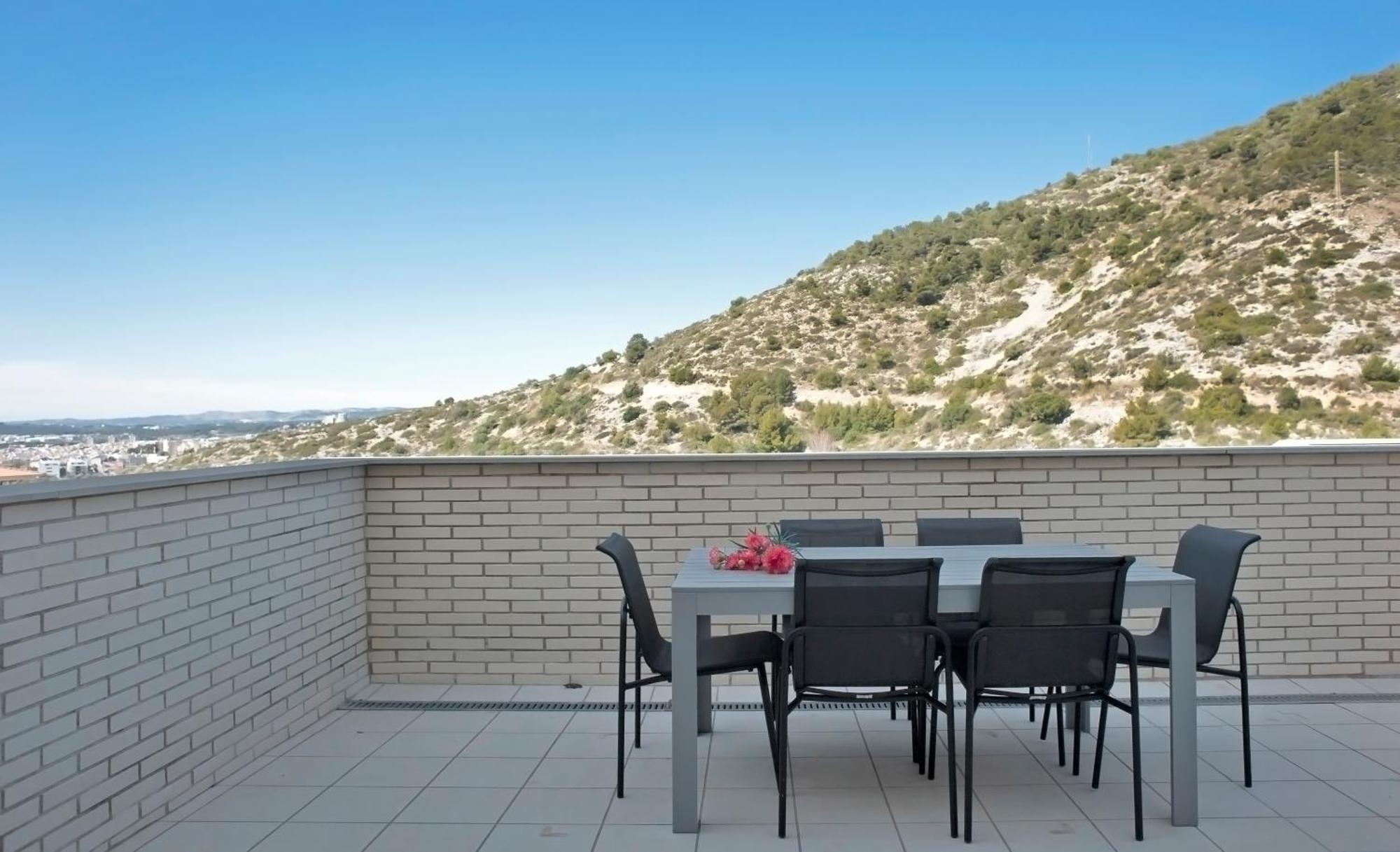 Ferienwohnung Duplex Moderno 3 Hab Parking, Vistas Al Mar Y Terraza Sitges Exterior foto