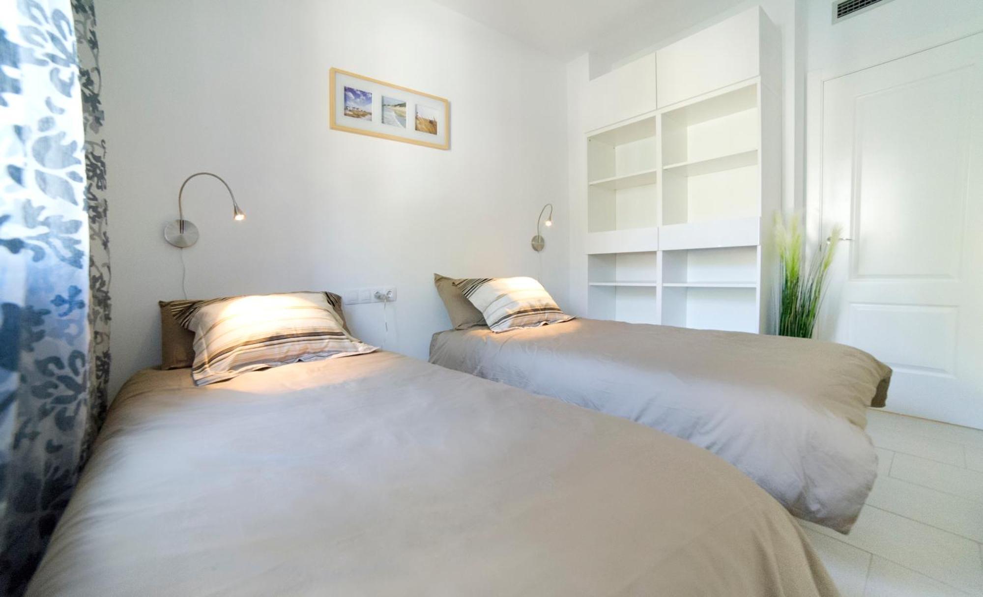 Ferienwohnung Duplex Moderno 3 Hab Parking, Vistas Al Mar Y Terraza Sitges Exterior foto